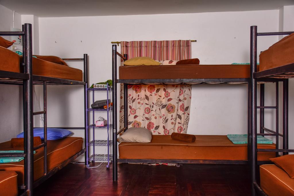 The Wanderlust Hostel Пханган Экстерьер фото