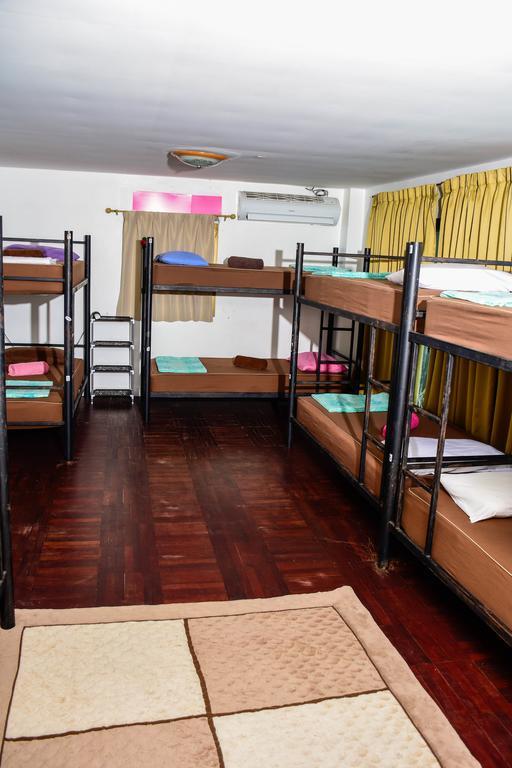 The Wanderlust Hostel Пханган Экстерьер фото